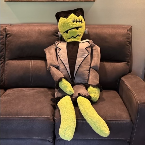 Isaac Mizrahi Other - NEW!! ISAAC MIZRAHI NEW YORK
60x32 Large Shaped Frankenstein Halloween Pillow